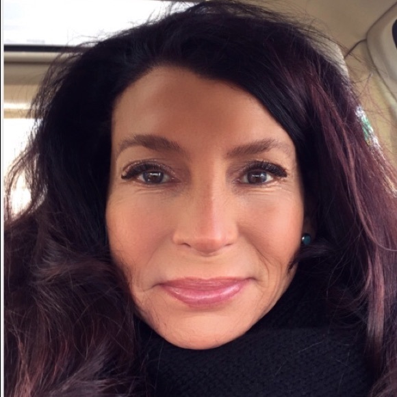 Meet your Posher, Nanner - Picture 2 of 4